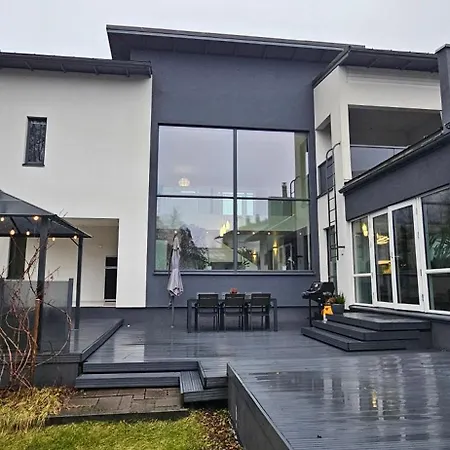 Lambro Villa Espoo